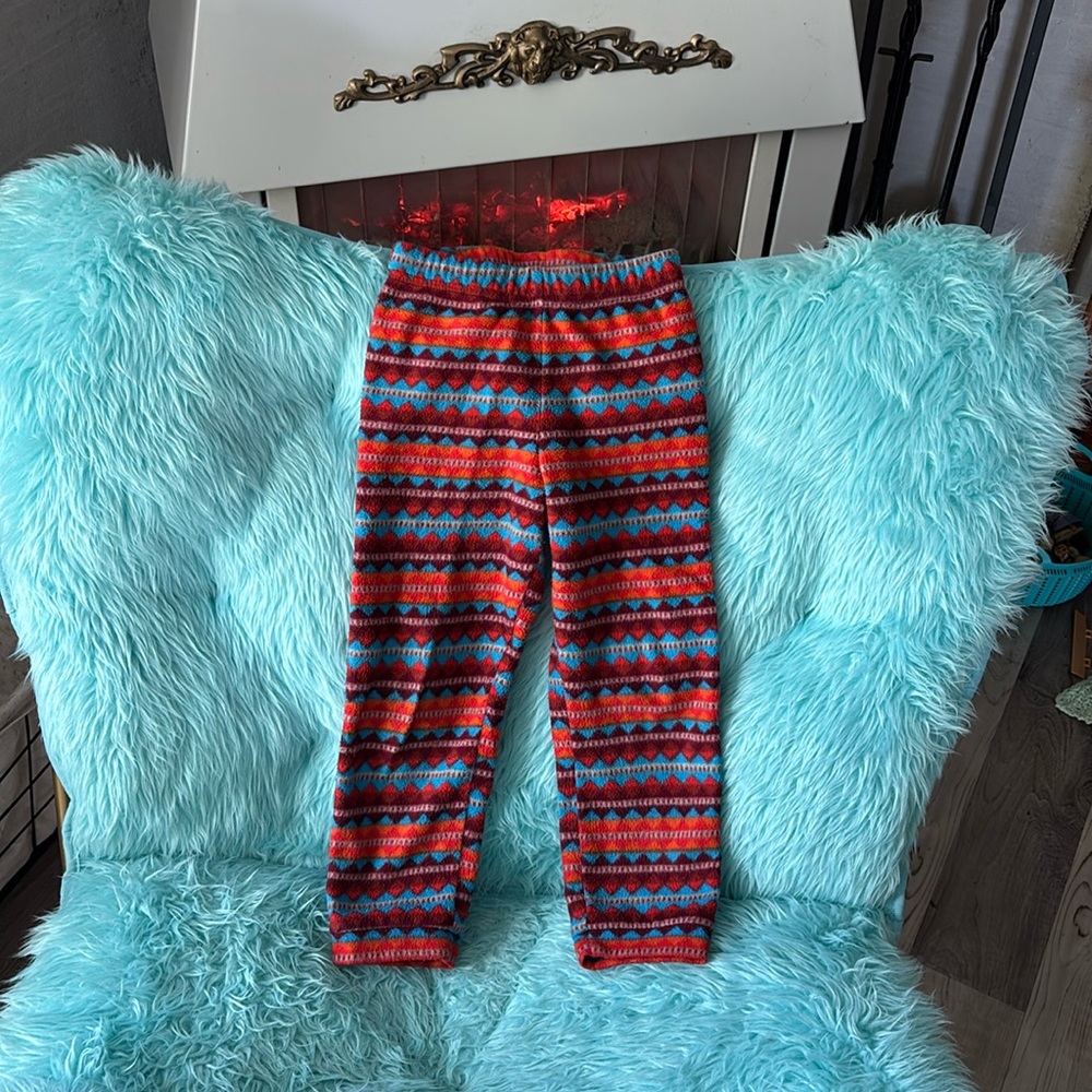 Patagonia Micro D fleece pants. Size 4t. Good condition.